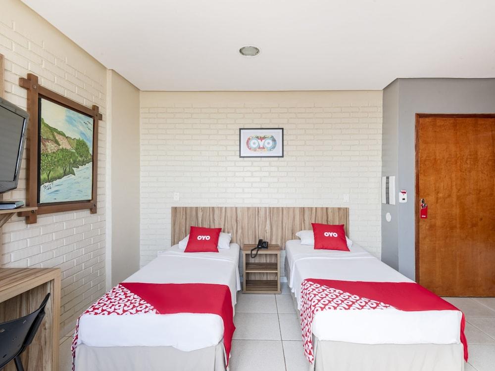 Rede Andrade Goiania Centro Hotel ภายนอก รูปภาพ