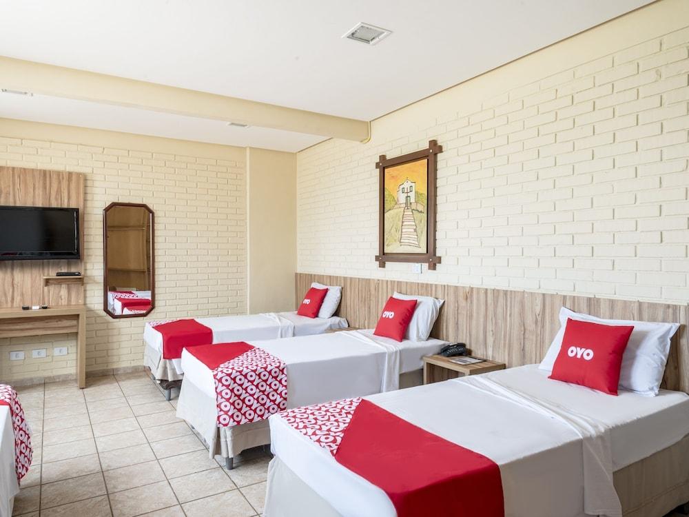 Rede Andrade Goiania Centro Hotel ภายนอก รูปภาพ
