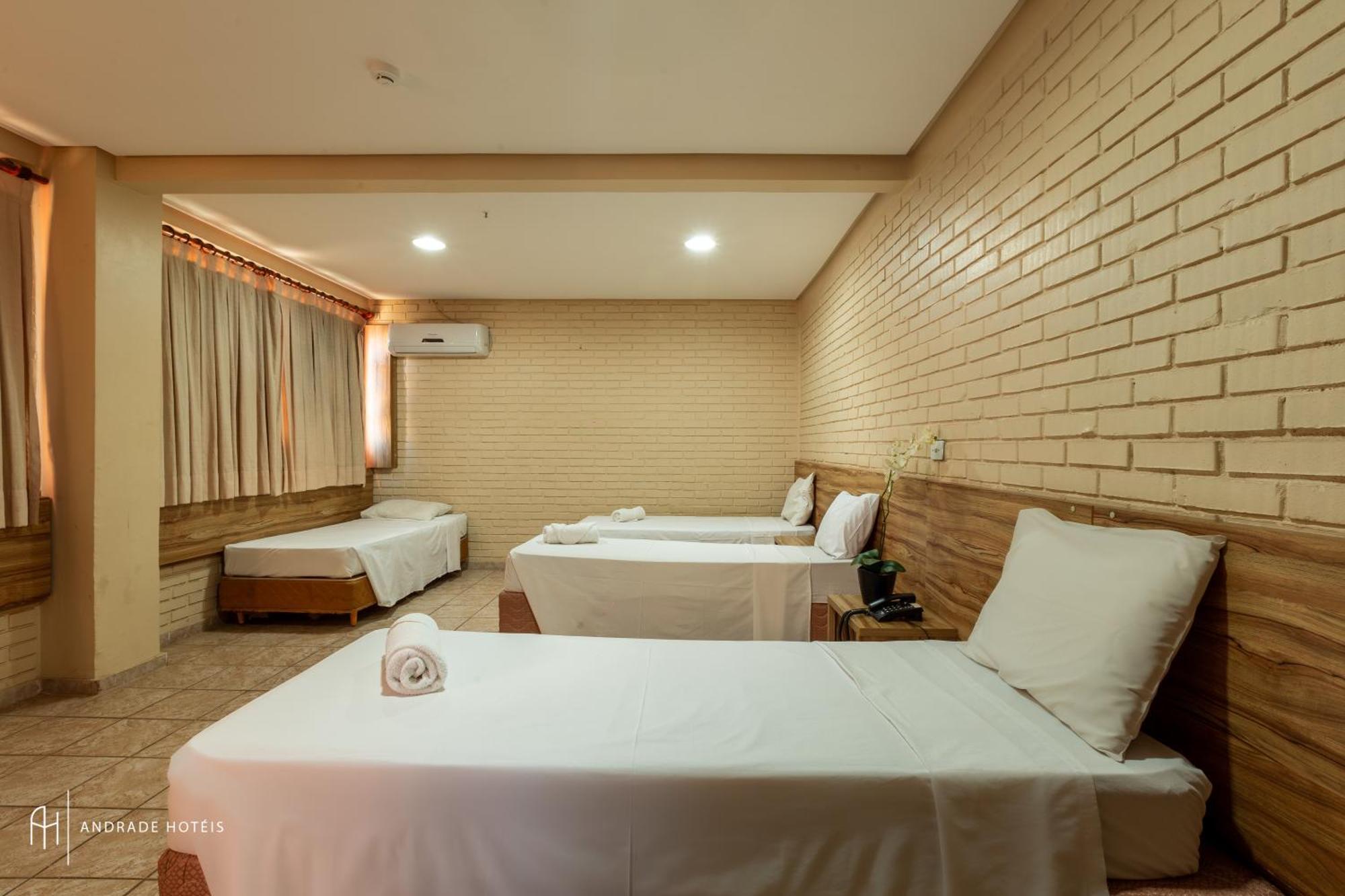 Rede Andrade Goiania Centro Hotel ภายนอก รูปภาพ