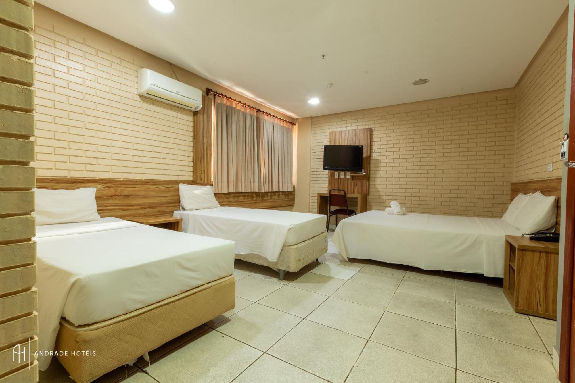 Rede Andrade Goiania Centro Hotel ภายนอก รูปภาพ