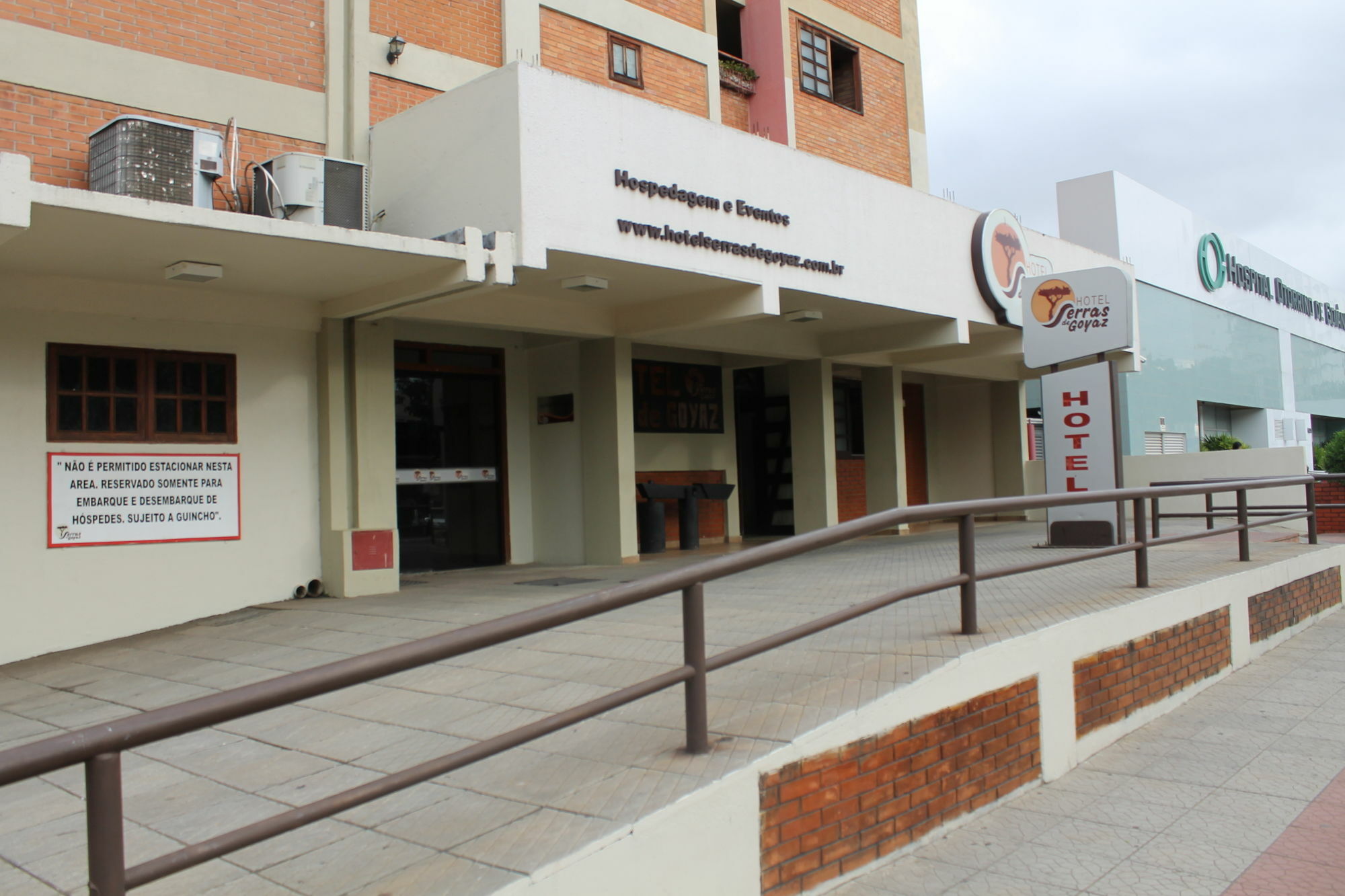 Rede Andrade Goiania Centro Hotel ภายนอก รูปภาพ